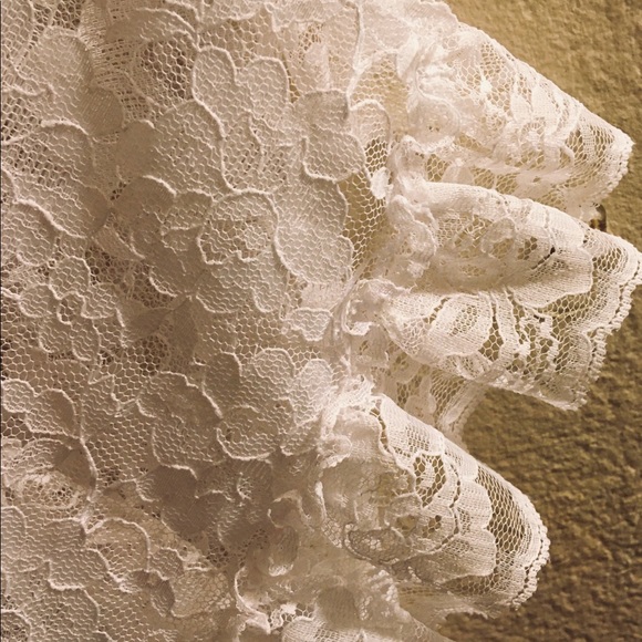 SUPER SEXY LACE UP CORSET TOP AND LACE ROBE - Picture 7 of 12